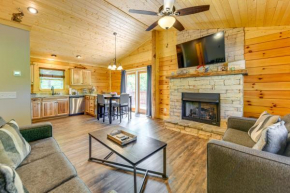 Maggie Valley Cabin 4 Mi to Cataloochee Ski Area! Maggie Valley